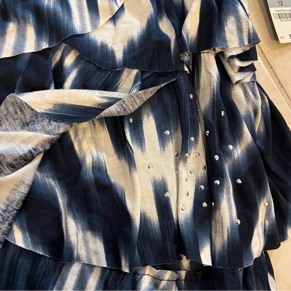 INC International concepts women ruffle top - Picture 4 of 5